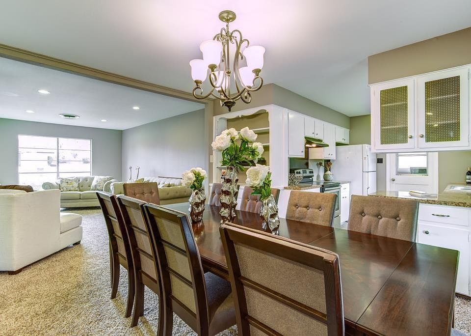 1st image of 3607 Colony Dr