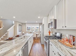 5277 Oak Grove Ave N, Brooklyn Park, MN 55443