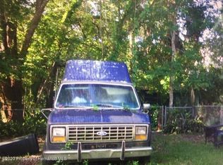 6708 W Richard Dr, Weeki Wachee, FL 34607