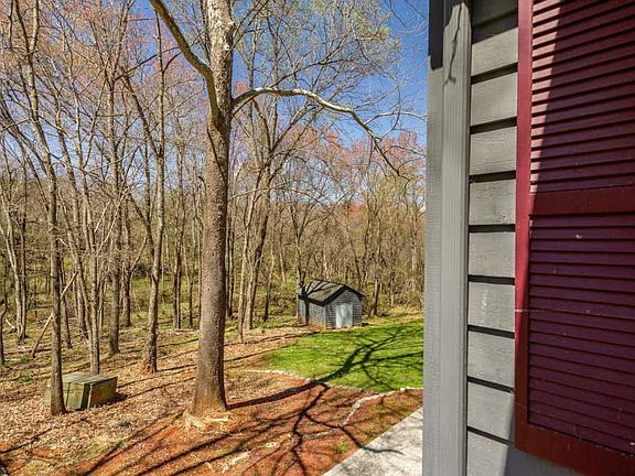 4th image of 107 Woodruff Cir