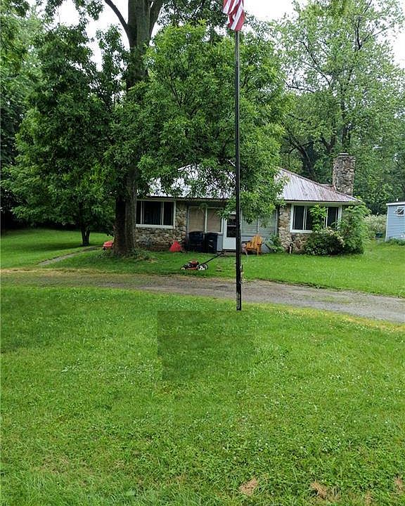 2nd image of 100 Summerdale Rd