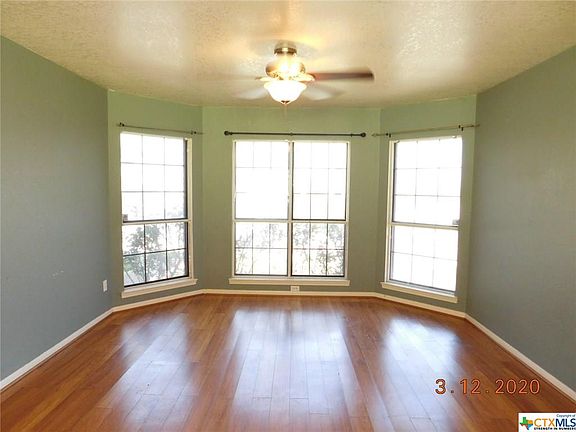3rd image of 803 Houston St