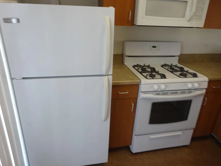 585 E Harvard Blvd #204 — Photo 7