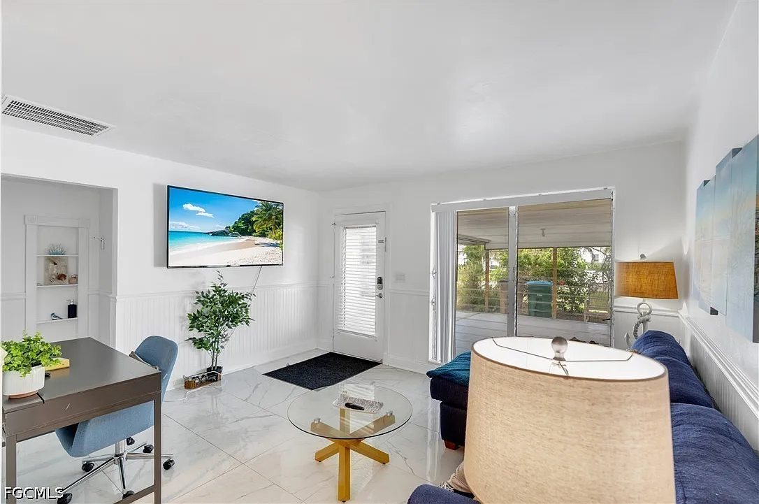 1 bed, 1.0 bath, 544 sqft, $1,350 — Photo 1