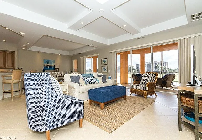 538 Avellino Isles Cir #9201 — Photo 3