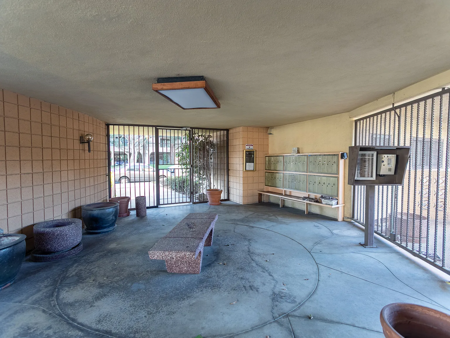 8200 W Manchester Ave — Photo 2