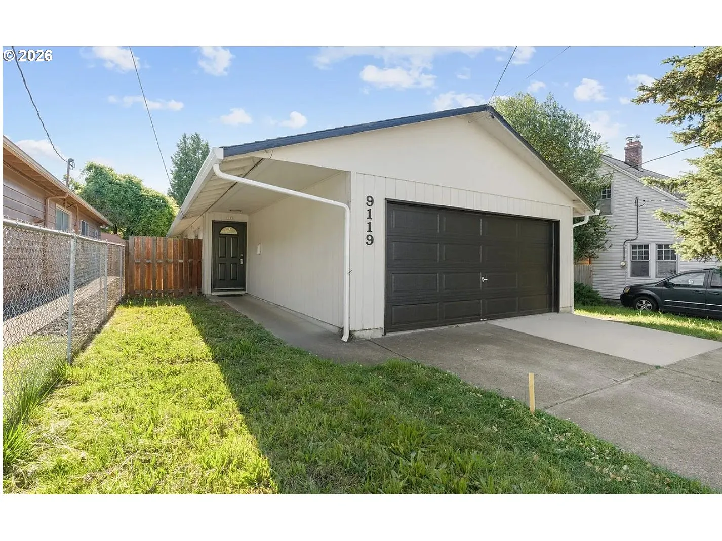 9119 N Chase Ave photo 1