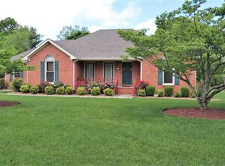 328 Greenbriar Cir, Manchester, TN 37355