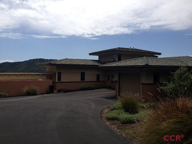 1st image of 875 Bassi Dr