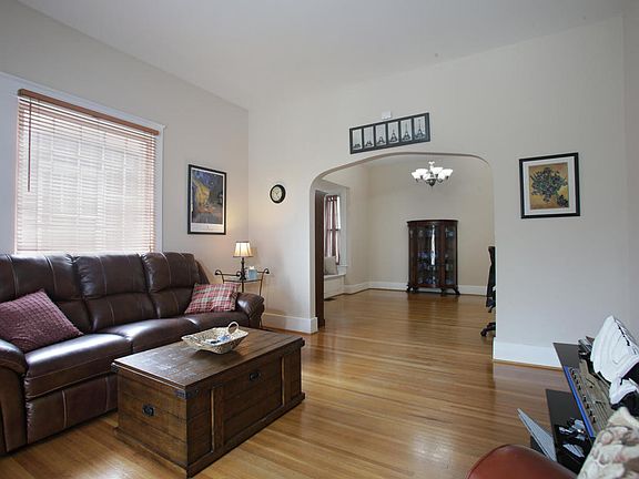 5th image of 1836 Shady Ln
