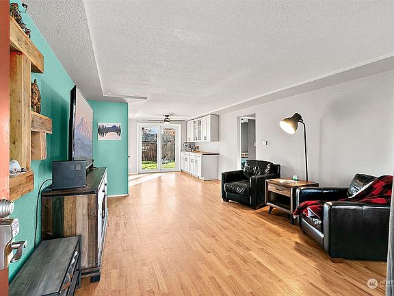 2nd image of 4316 S 72nd Street
