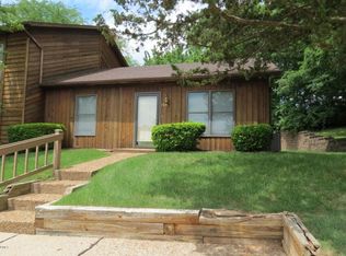 709 Oak Creek Ct, Jefferson City, MO 65101