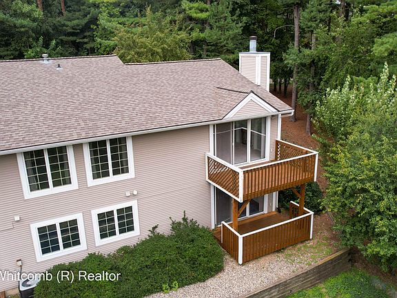 3rd image of 3279 Woodwind Dr NE