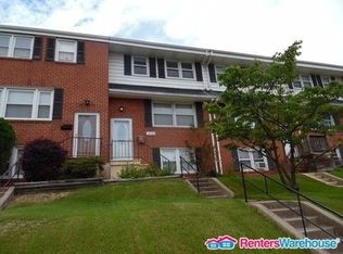 1040 Grovehill Rd, Halethorpe, MD 21227