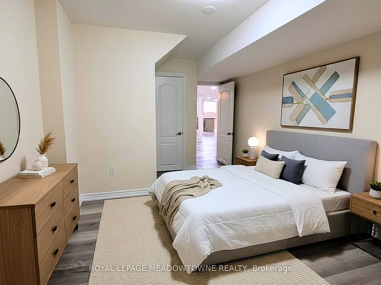 120 Morden Dr #LOWER — Photo 12