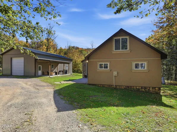 598 Ravnikar Rd, Forest City, PA 18421