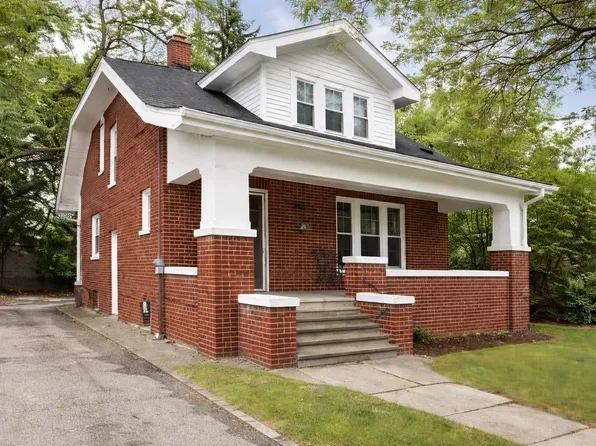 718 N Chevrolet Ave #1, Flint, MI 48504