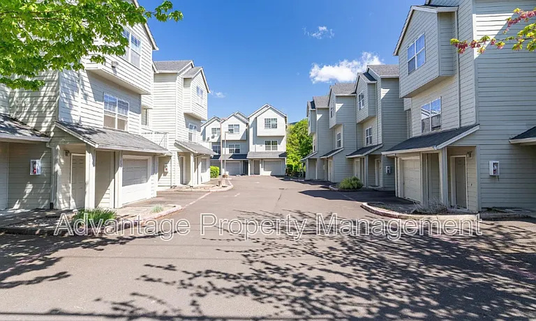 2839 SW Western Blvd #105-P236 — Photo 4