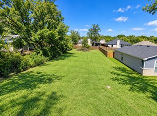 2413 Miller St, Denison, TX 75020