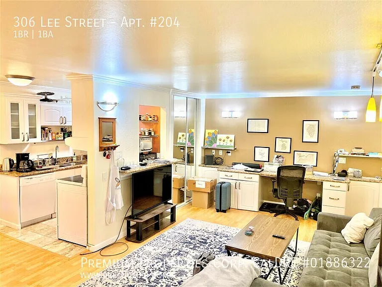 Bel Aire Apartments — Photo 61
