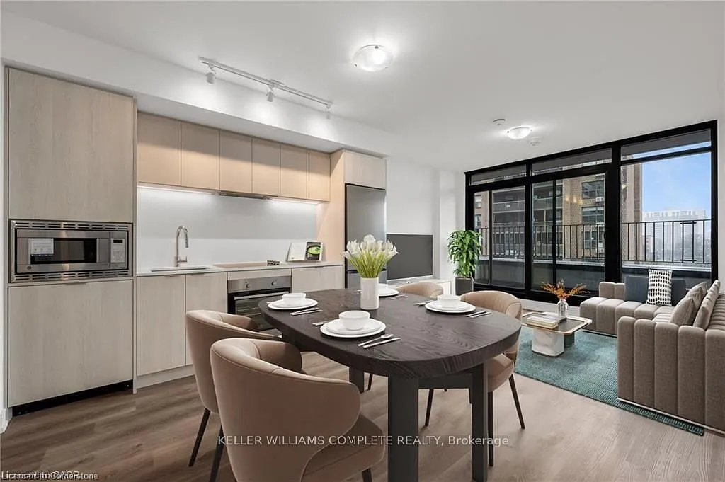 2 bed, $2,350 — Photo 4