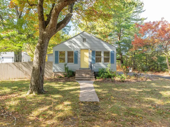 1384 West Street, Southington, CT 06489