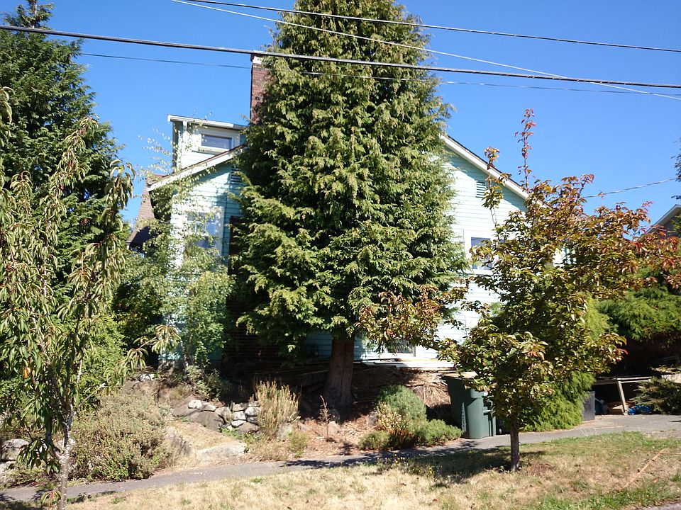 2nd image of 1920 29th Ave S