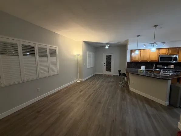 380 Sunward Dr, Henderson, NV 89014