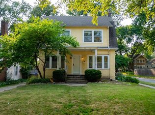 1058 33rd St, Des Moines, IA 50311