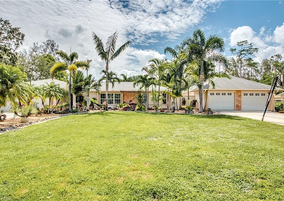 1st image of 15895 Briarcliff Ln