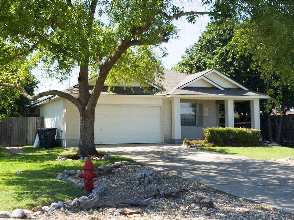 1st image of 138 Hilldale Ct