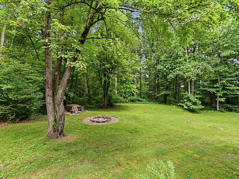 26 Pebble Dr — Photo 30