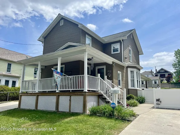 106 Cemetery St, Carbondale, PA 18407