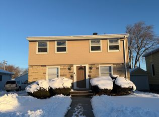 1716 31st St #2, Kenosha, WI 53140