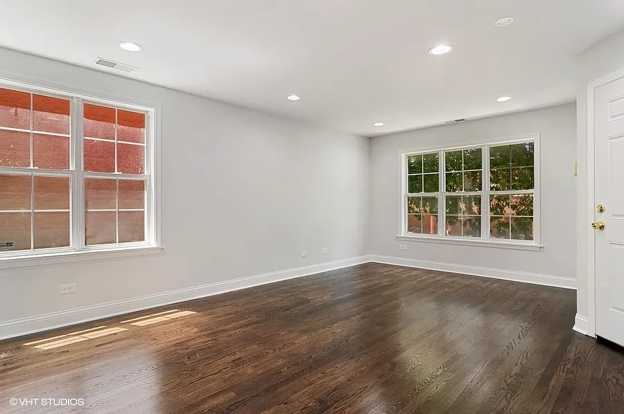 Building Photo - 1485 N Larrabee St #B