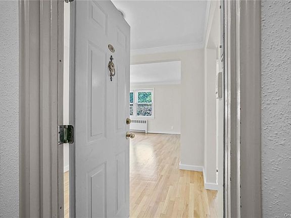 4th image of 907 Palmer Ave #4J