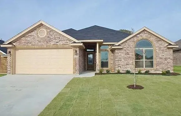 1120 Chaucer Ln