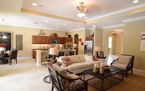 4th image of 1040 SW Triste Drive #40
