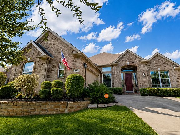2nd image of 4217 Boxwood Dr
