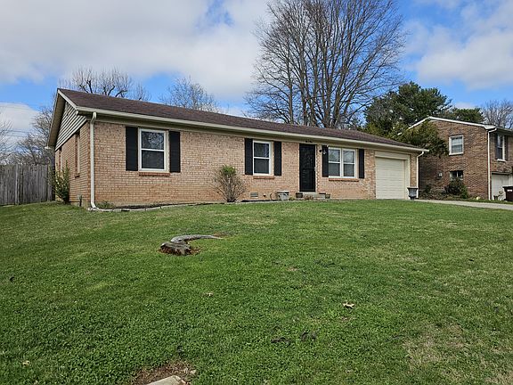 2nd image of 504 Harvard Dr