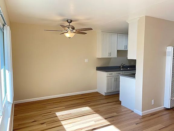 3rd image of 1007 Leigh Ave #8