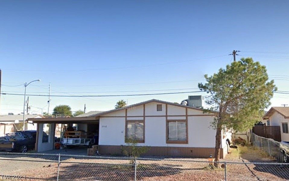 2nd image of 2342 La Puente St