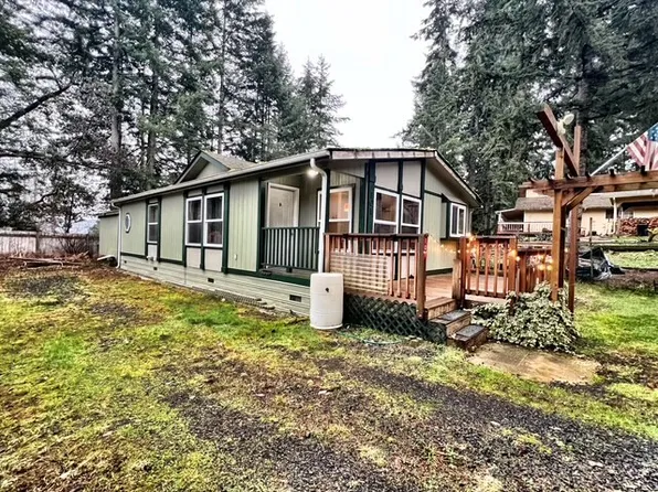 101 NE Allen Ct, Belfair, WA 98528