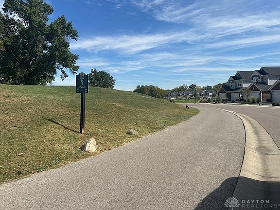 2nd image of 1363 Lake Run Dr