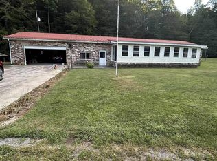 8106 Alton Rd, Adrian, WV 26210