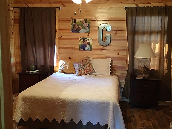 Master-will fit king bed