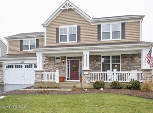 453 Mooresfield St, Elgin, IL 60124