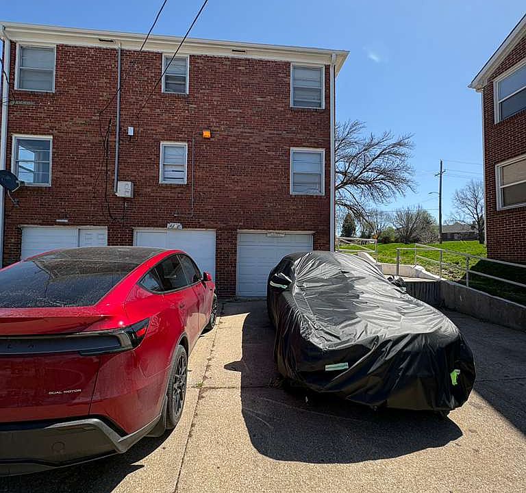 1st image of 4418 N 52nd St APT 1