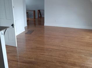 202 Fisk Ave APT 3, Dekalb, IL 60115