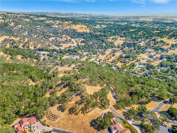 6452 Alta Pradera Ln #2, Atascadero, CA 93422